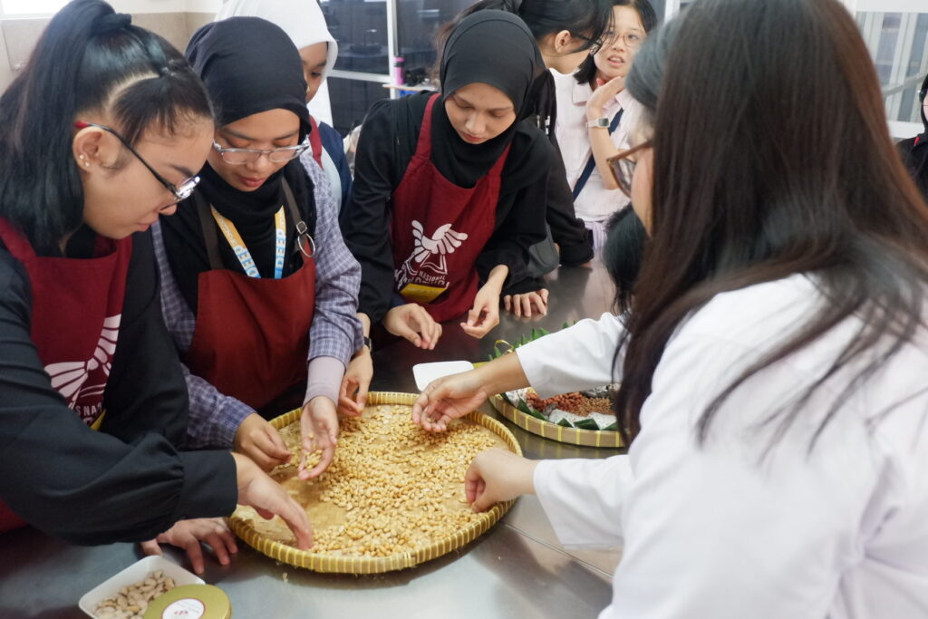 Students are sorting soybeans